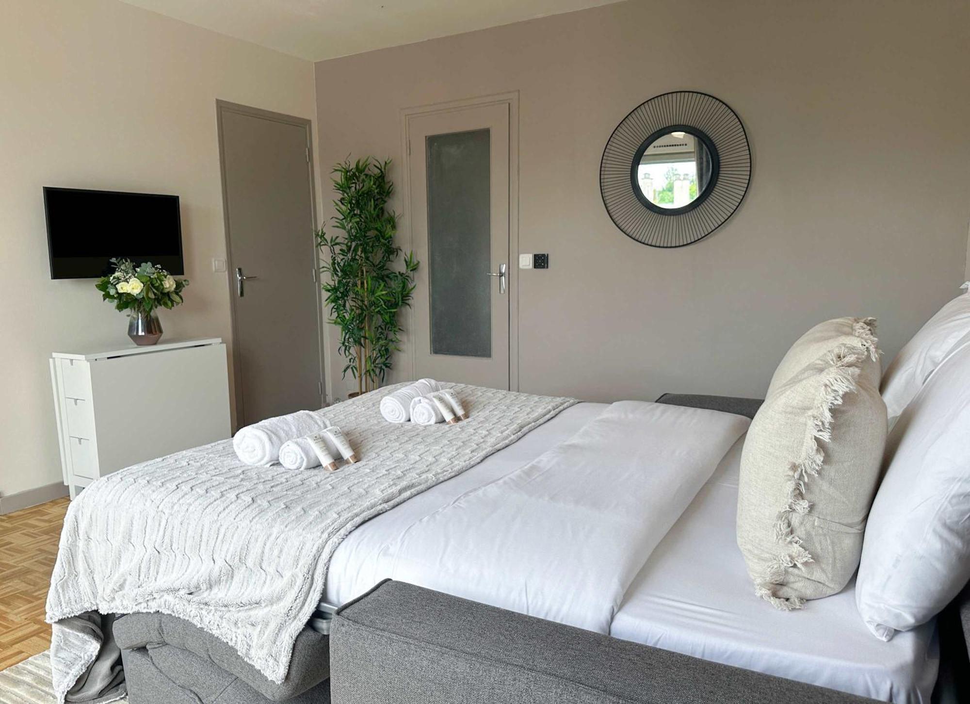 Brand-New Studio With Eiffel Tower View Paris Extérieur photo